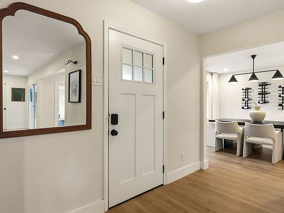 3rd image of 7429 Tangleglen Dr
