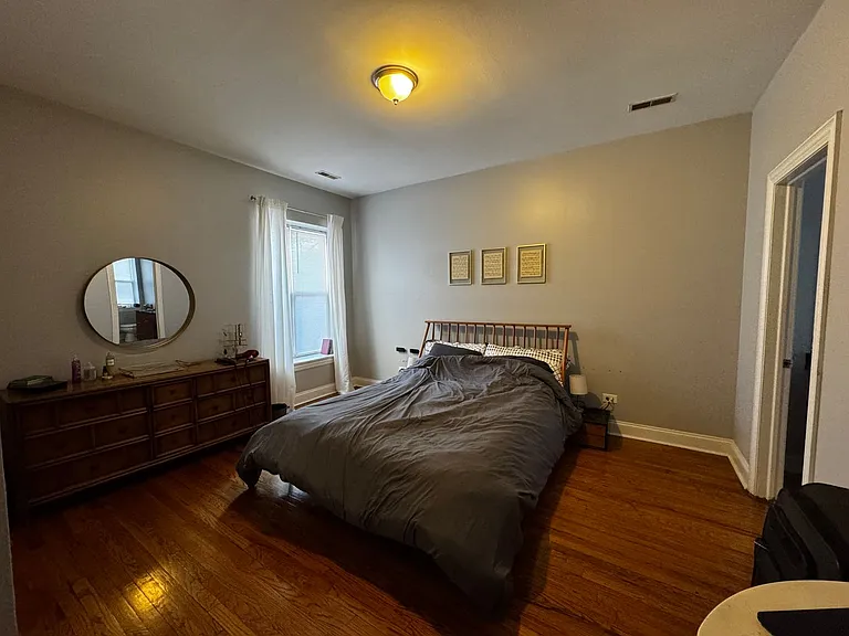4656 N Monticello Ave #2 — Photo 7