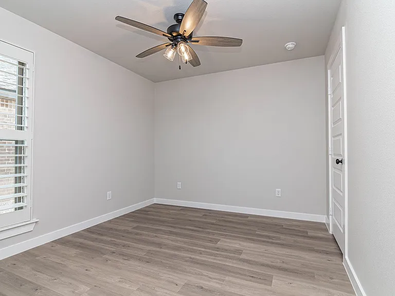 6004 Kingsville St — Photo 21