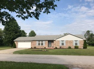 1798 S Chigger Hollow East Dr, Crawfordsville, IN 47933