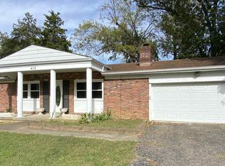 412 Western Cir, Radcliff, KY 40160