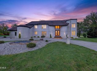 322 Dublin Ln, Bryan, OH 43506