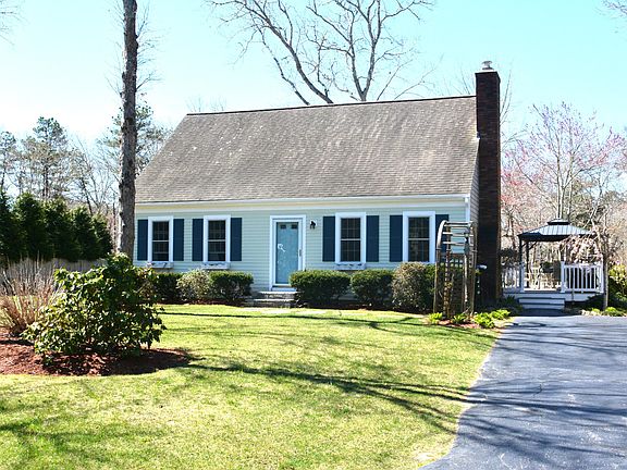 2nd image of 5 Nottingham Drive