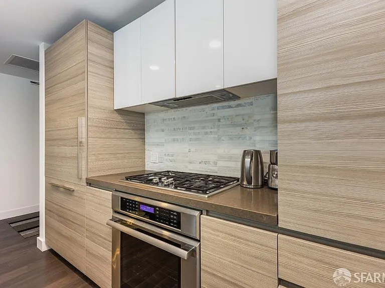 708 Long Bridge St #404 — Photo 14