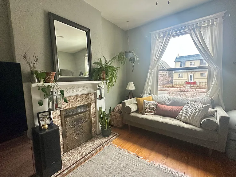 68 W Bayaud Ave — Photo 3