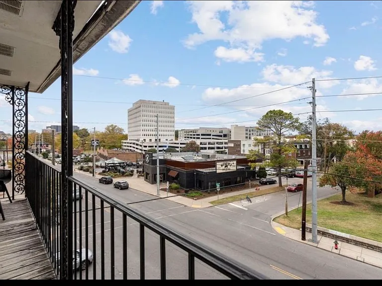 2325 Elliston Pl #410 — Photo 10