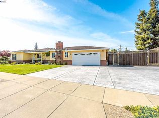 37899 Palmer Dr, Fremont, CA