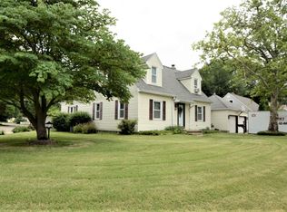 1204 S Rotherwood Ave, Evansville, IN 47714