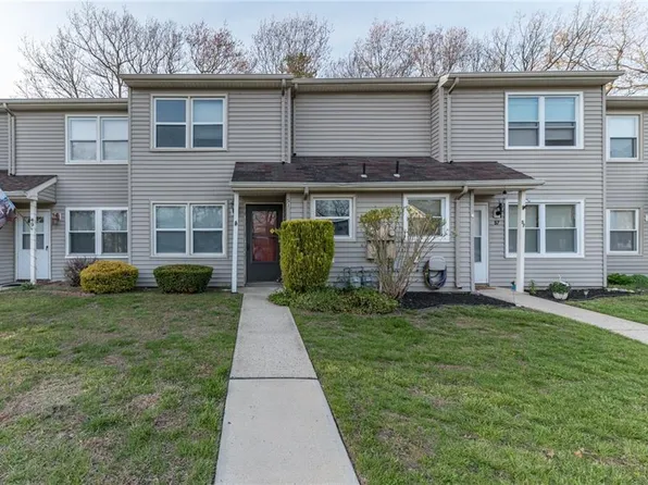 53 Townhouse Ln, Little Egg Harbor, NJ 08087