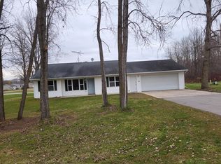 4944 Rosewood Ct, Little Suamico, WI 54141