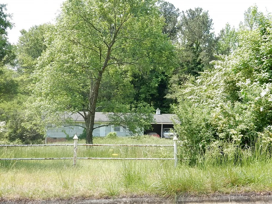 4385 Stonewall Tell Rd photo 1