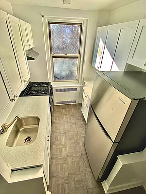 Rented by Voro Purple LLC | media 5