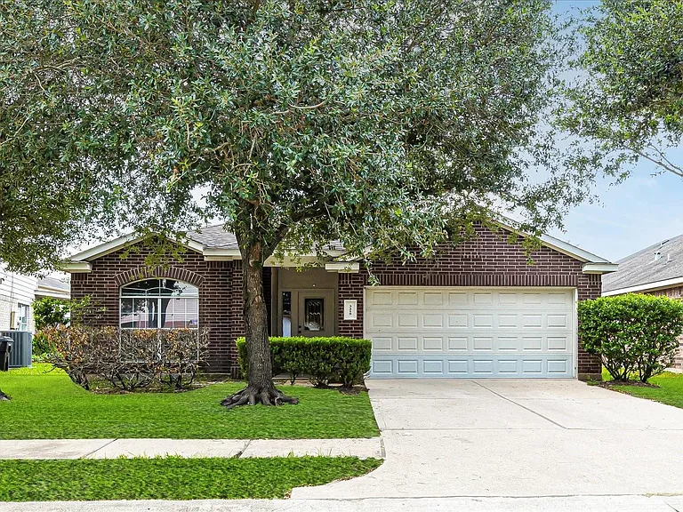 3215 Painted Meadow Cir — Photo 2