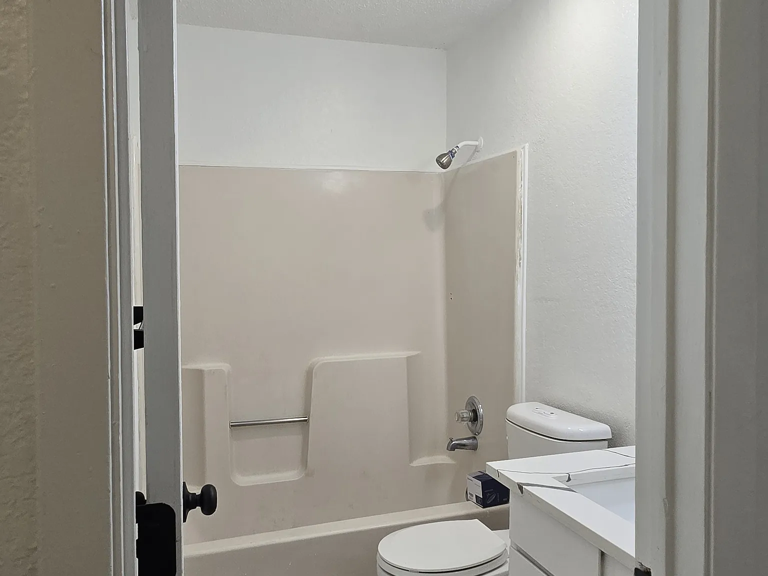 2 bed, 750 sqft, $1,250 — Photo 4