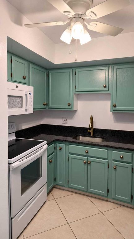 105 S Riverside Dr APT 304, photo 7