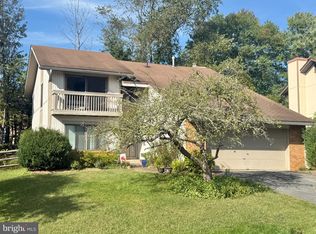 9509 Aspenwood Ct, Montgomery Village, MD 20886