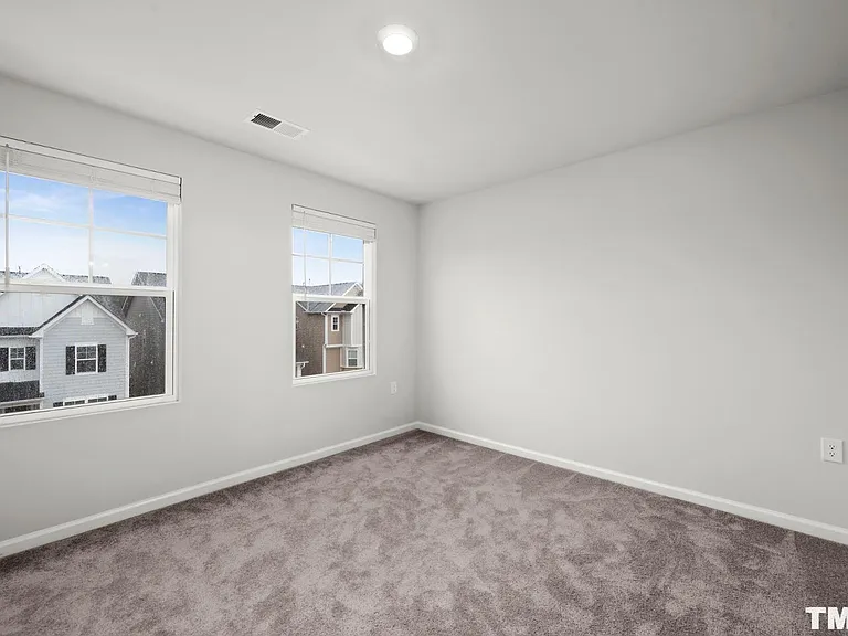 742 Cormiche Ln — Photo 24