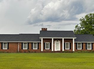 1770 Straw Pond School Rd, Roseboro, NC 28382