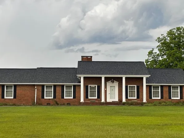 1770 Straw Pond School Rd, Roseboro, NC 28382