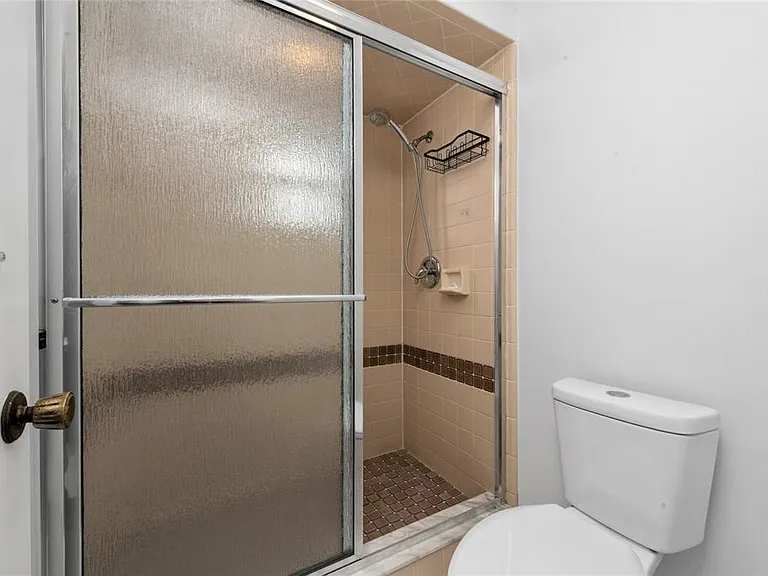 3175 Lake Anderson Ave — Photo 26