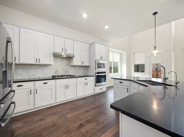 1098 Cherrystone Loop, Buda, TX 78610