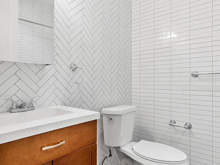 506 E 84th St #1FE — Photo 10