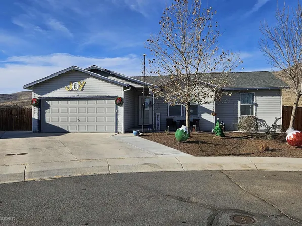11 Gulch Ct, Dayton, NV 89403