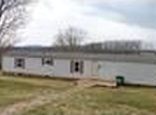 507 Stewart St, Goodview, VA 24095