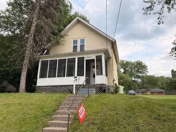 3116 11th Ave #C, Moline, IL 61265