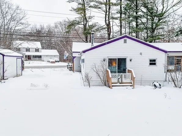 126 Beach Rd, Salisbury, MA 01952