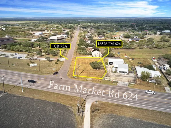 16526 Fm 624, Robstown, TX 78380