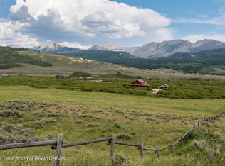 15 White Point Rd, Cora, WY 82925