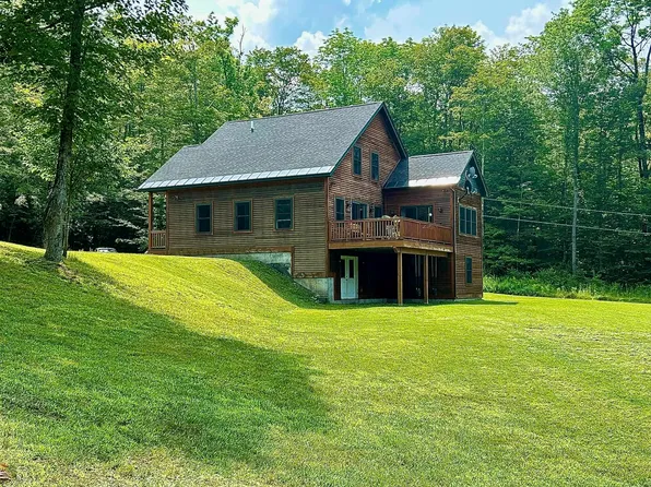 123 County Turnpike Road, Tunbridge, VT 05077