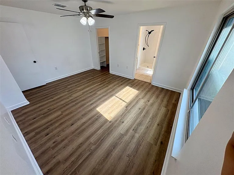 8003 Bannock Ln — Photo 22