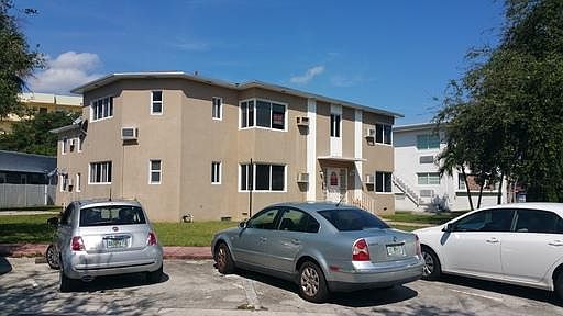 1st image of 965 Biarritz Dr #2