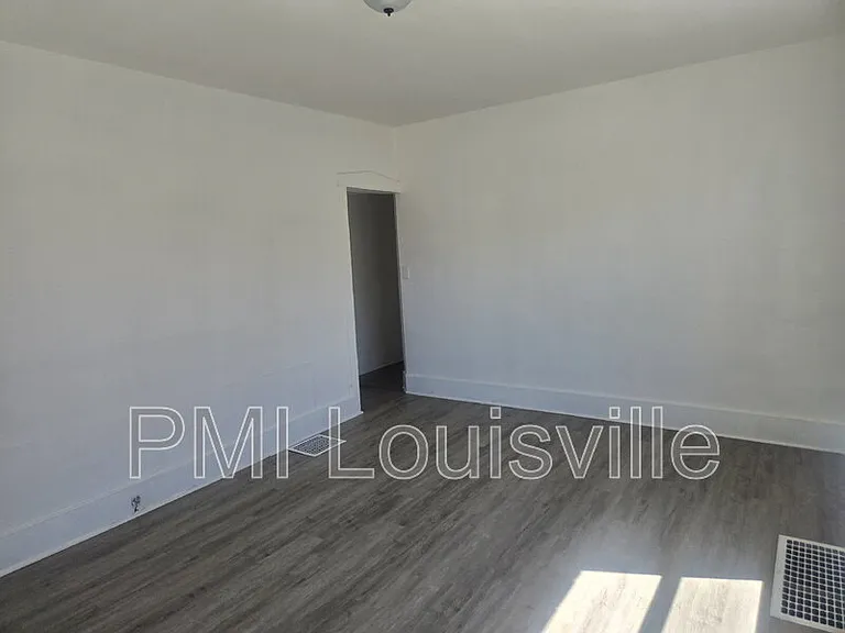4018 Vermont Ave #1 — Photo 11