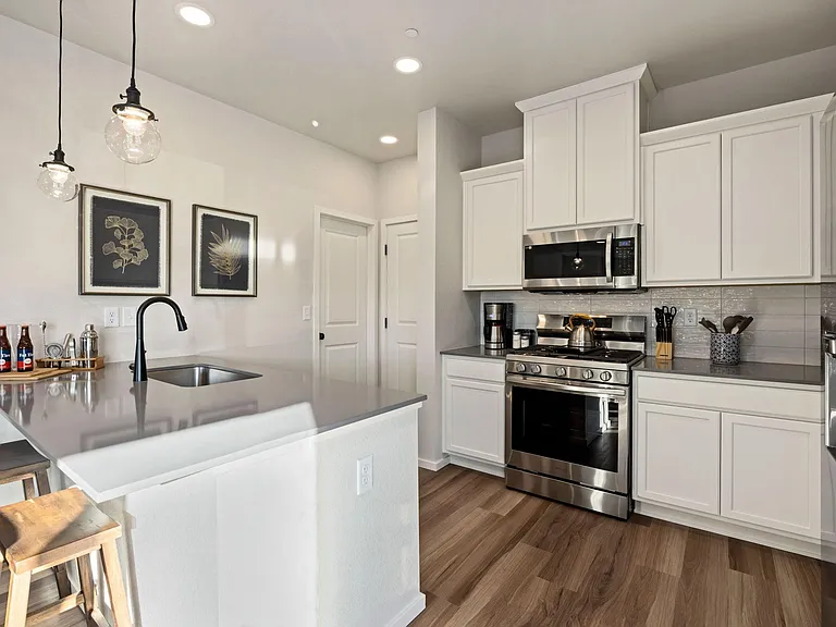 2908 Barnstormer St #1 — Photo 7