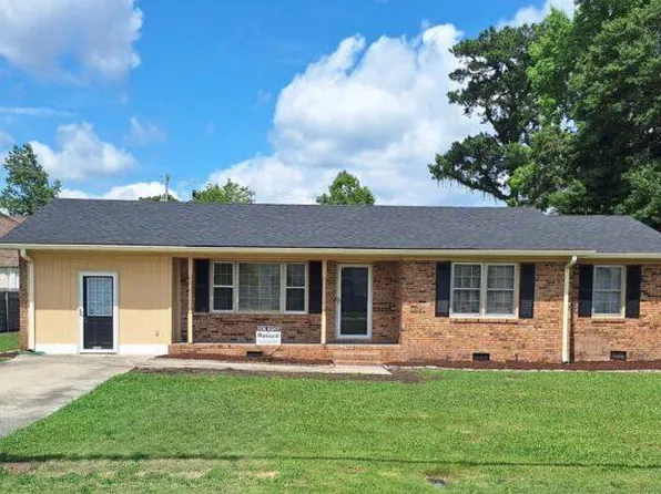 2814 Church St, Winterville, NC 28590