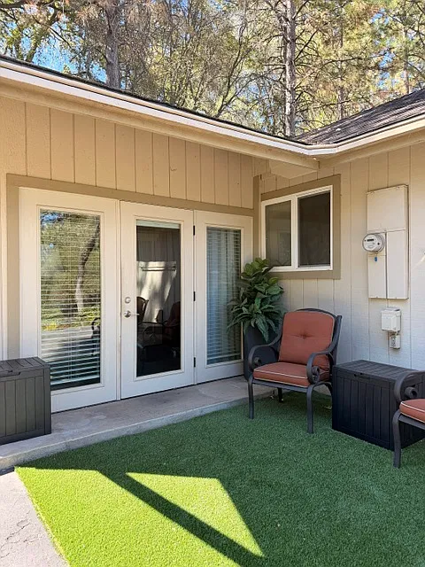 Studio, 670 sqft, $1,650 — Photo 1