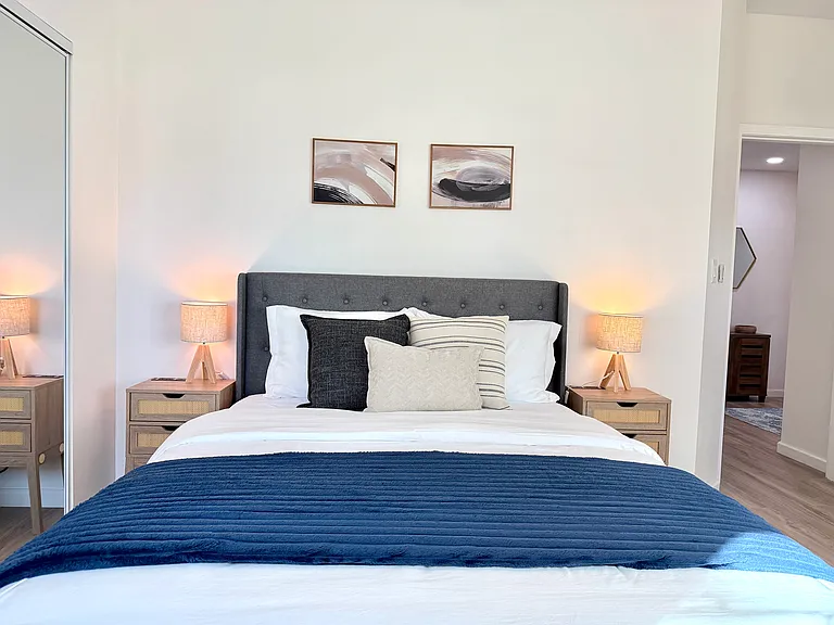 3229 S Sherbourne Dr — Photo 40