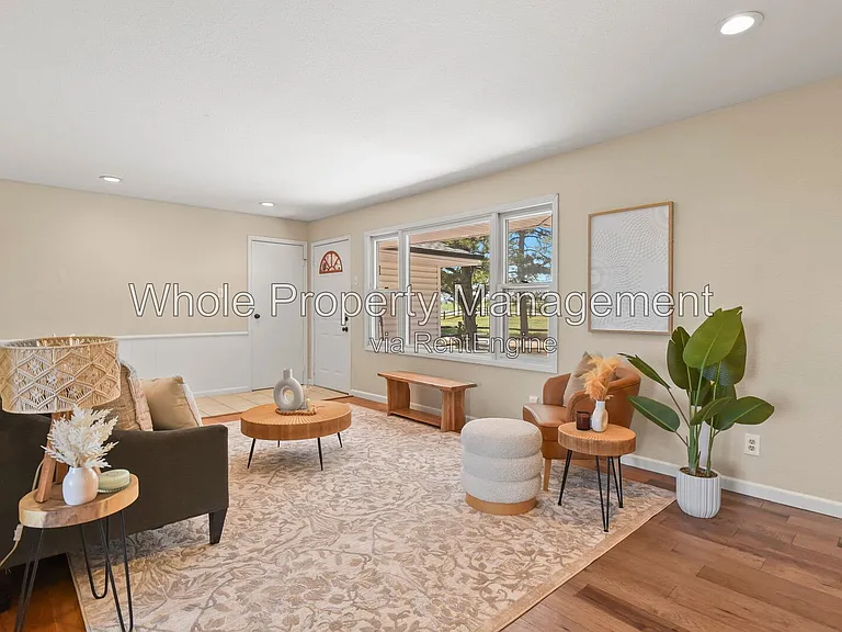 12222 N 1st St — Photo 5