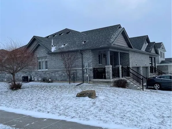 11 Hackberry Ln, Norfolk County, ON N3Y 0E1