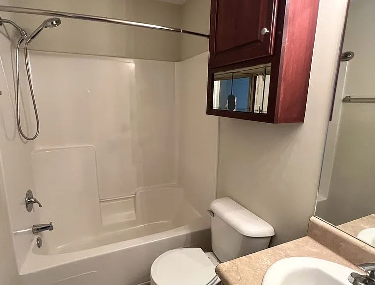 183 Concord Ave — Photo 8