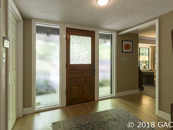 3rd image of 6718 NW 54th Dr