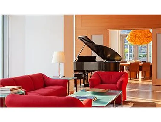 Rented by Douglas Elliman | media 23