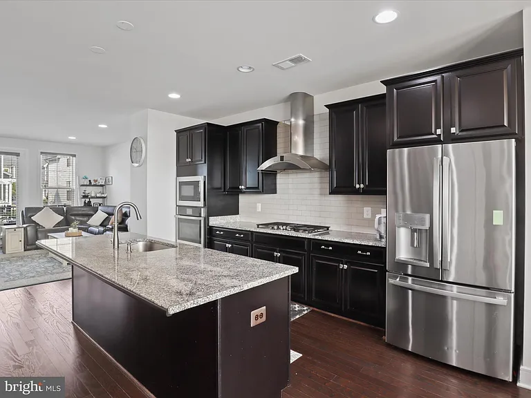 25441 Hartland Orchard Ter — Photo 8