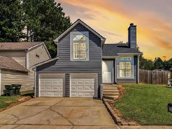 2001 McEwen Cir, Austell, GA 30168