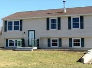 66 NE Pond Rd, Milton, NH 03851