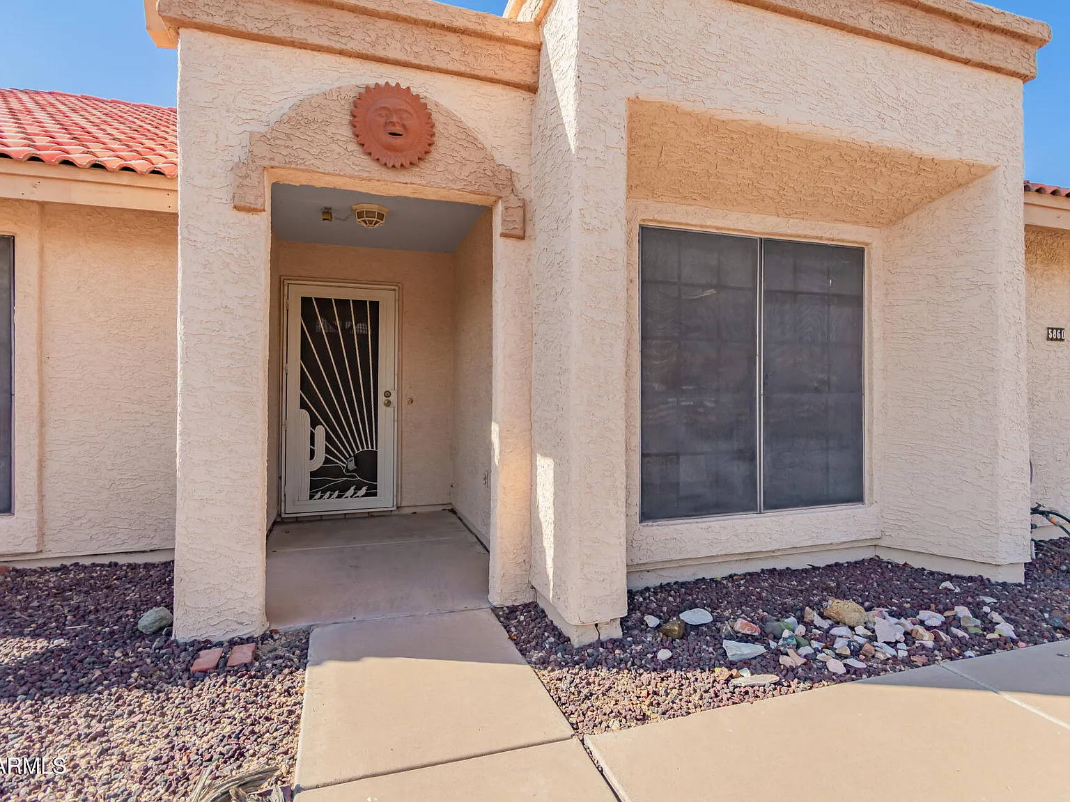 3 bed, 2.0 bath, 1608 sqft, $2,300 — Photo 4