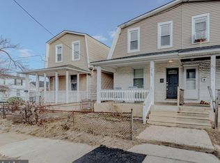 215 N Fairview St, Riverside, NJ 08075